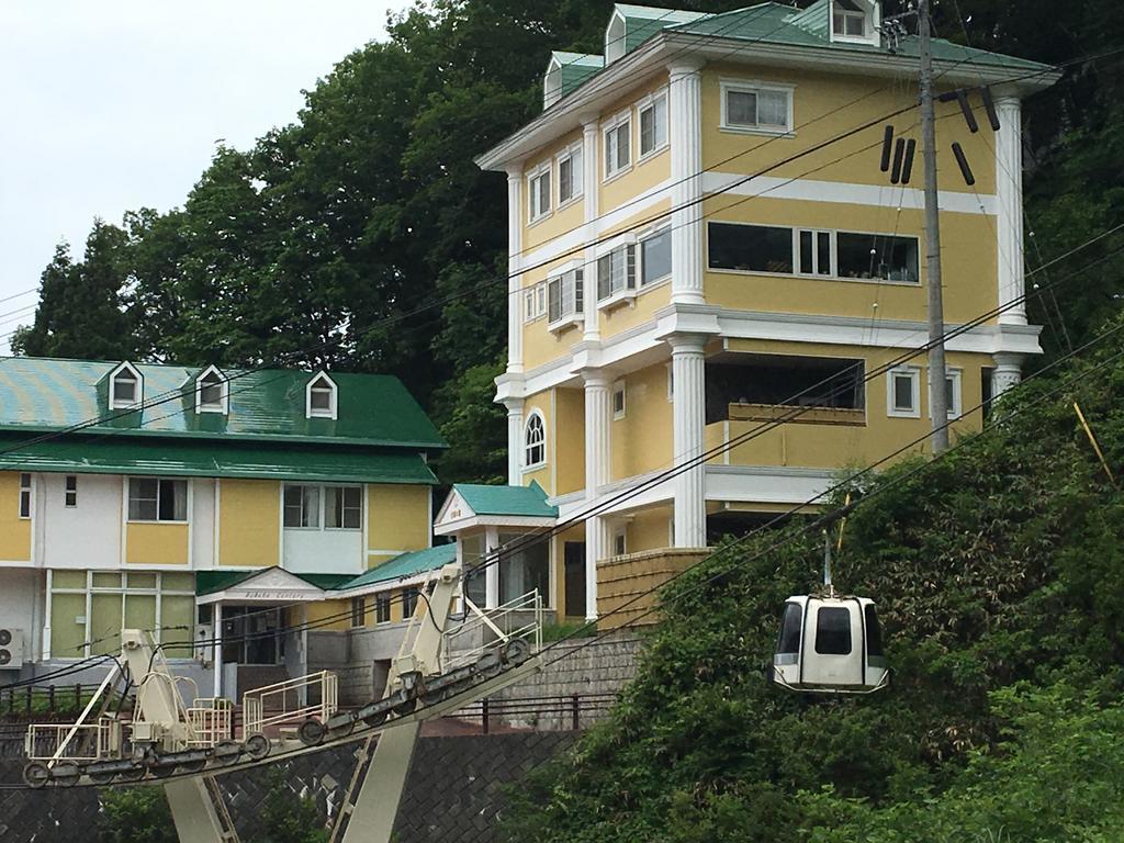 Hotel Bonfire Hakuba Luaran gambar
