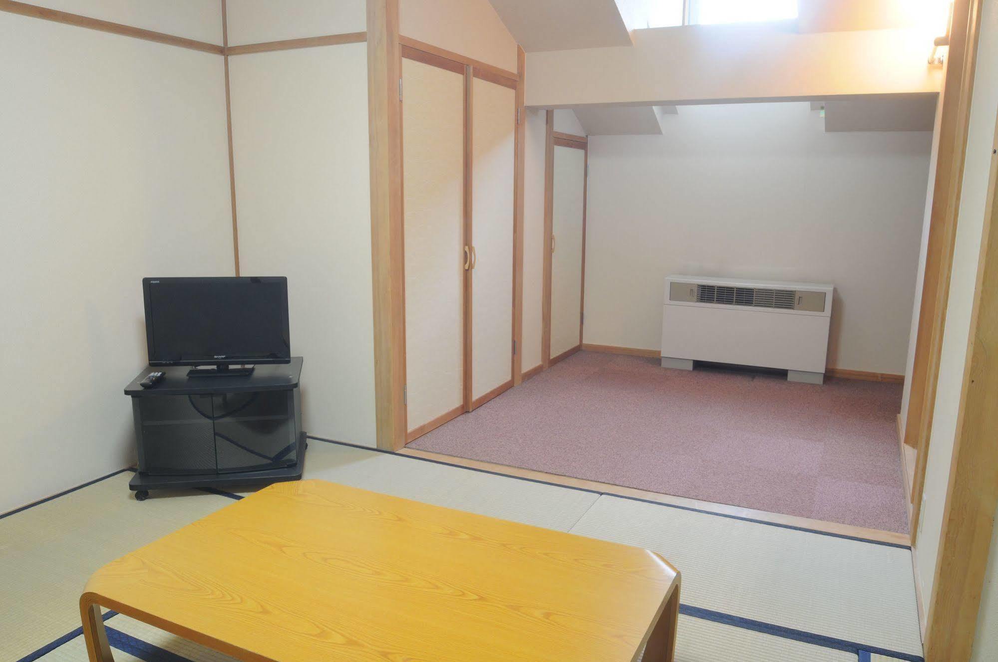 Hotel Bonfire Hakuba Luaran gambar